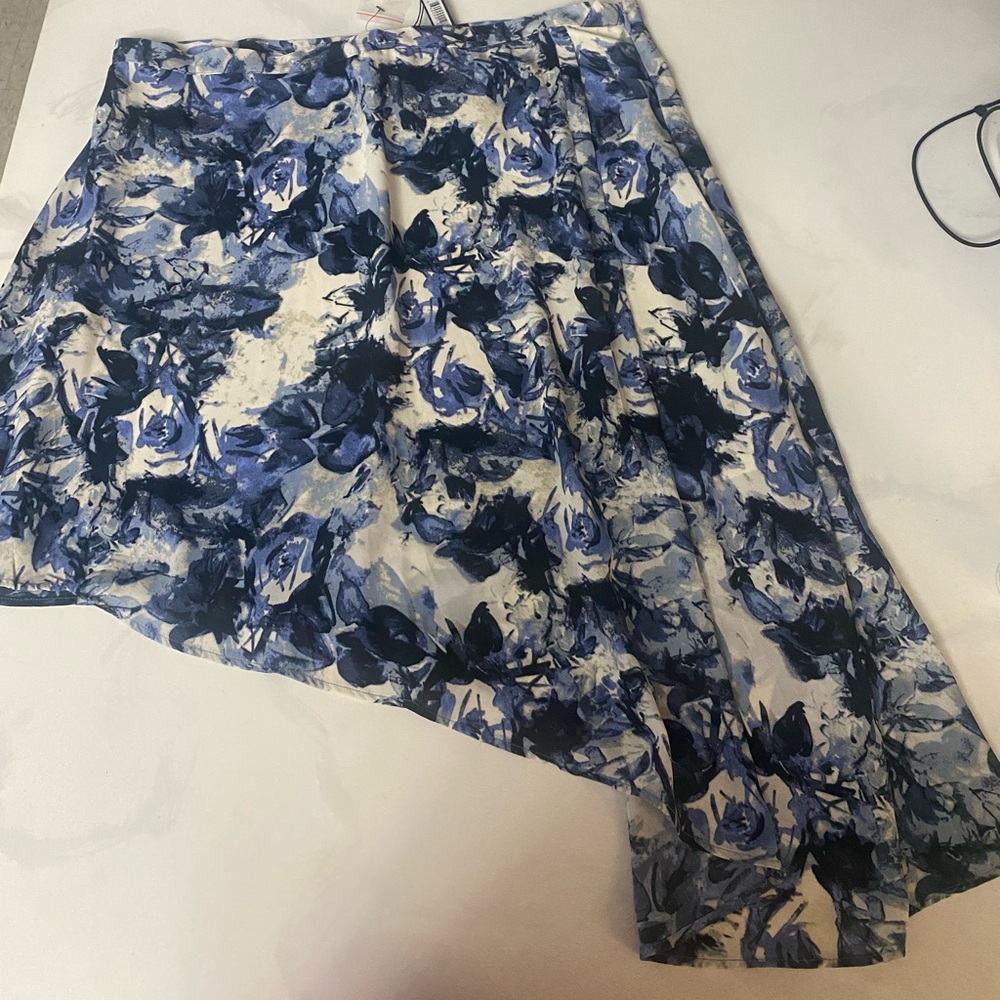 Flower print skirt L